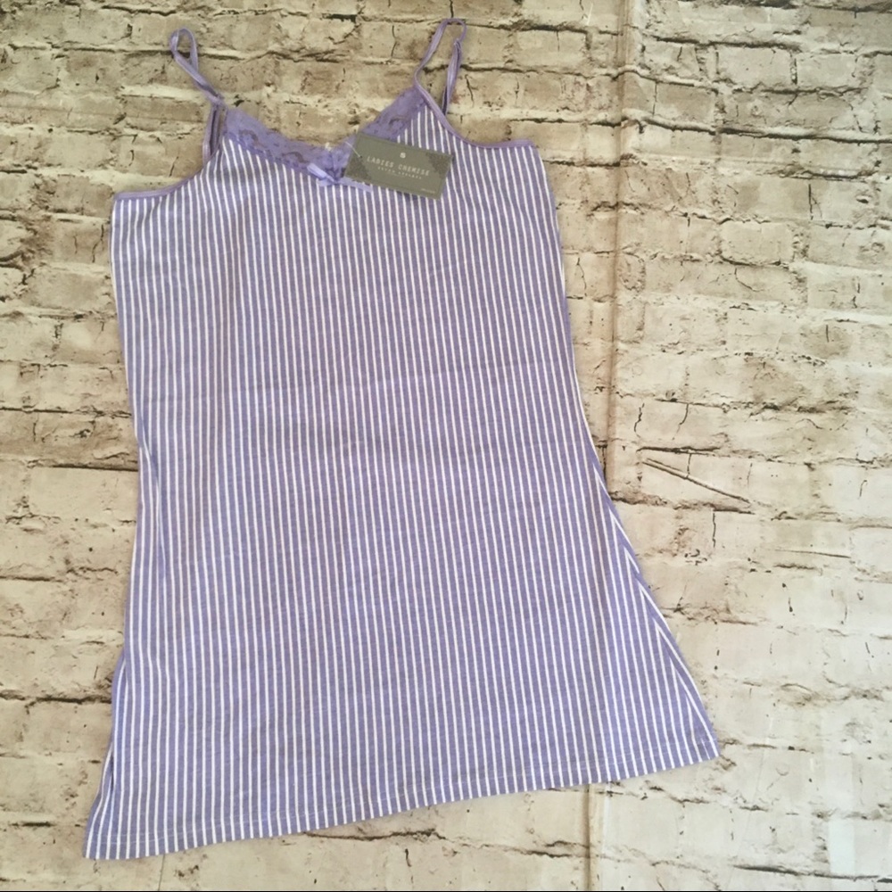 NWT seven apparel Chemise cotton  M.